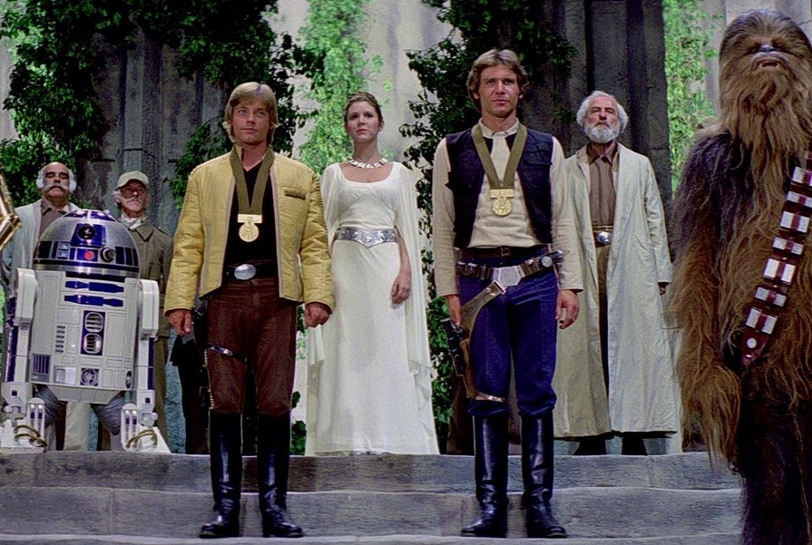 Skywalker Ailesinin Efsanesi Devam Ediyor