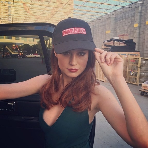Brie Larson, Captain Marvel’in Kadınların Sembolü Olduğuna İnanıyor.