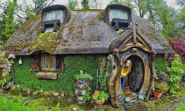 Kendi İçin Hobbit Evi Yapmış Olan Stuart Grant’la Tanışın