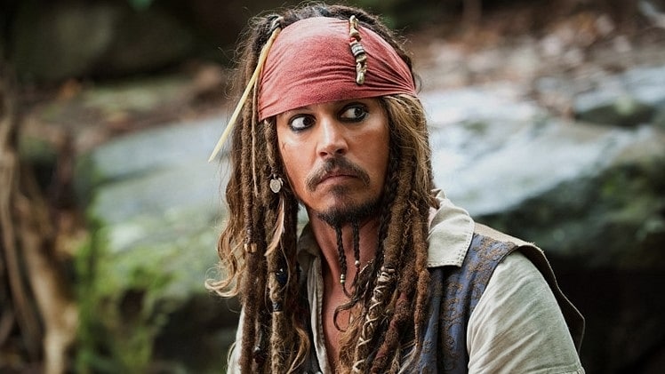 DISNEY, JOHNNY DEPP’siz KARAYİP KORSANLARI Çekmekte Kararlı