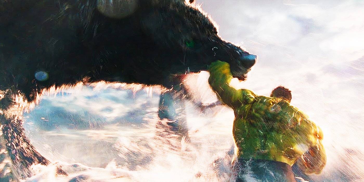 Hulk fighting Fenrir in Thor Ragnarok