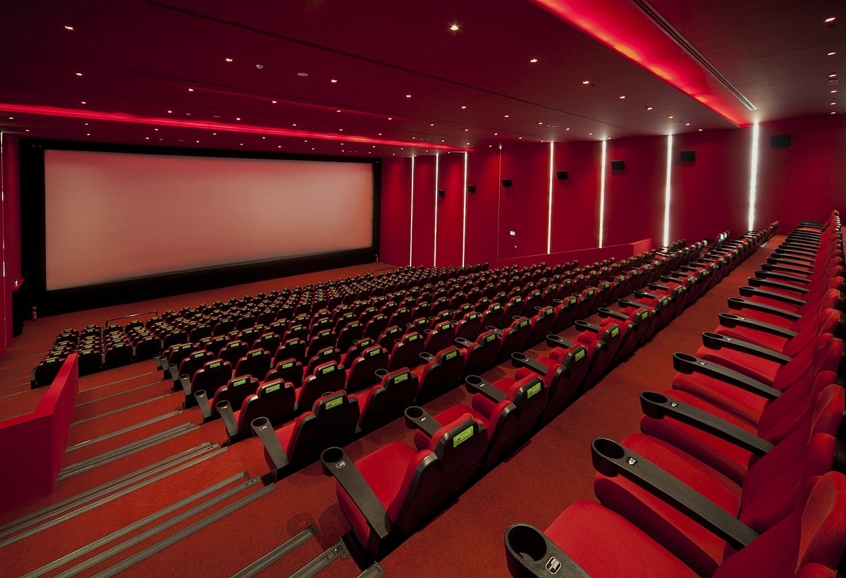 Yeni Sinema Kanunu ile Reklamlar Kısalıyor, Yaş Sınırı Bilgileri Çoğalıyor!