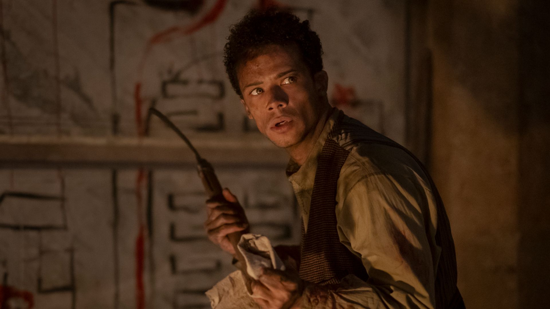 Vampirle Görüşme Evreninden Sürpriz: Netflix Listelerini Altüst Etti!