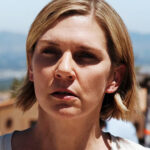 Pluribus: Gerçek Olmasını Dilediğimiz 5 Çarpıcı Teori!