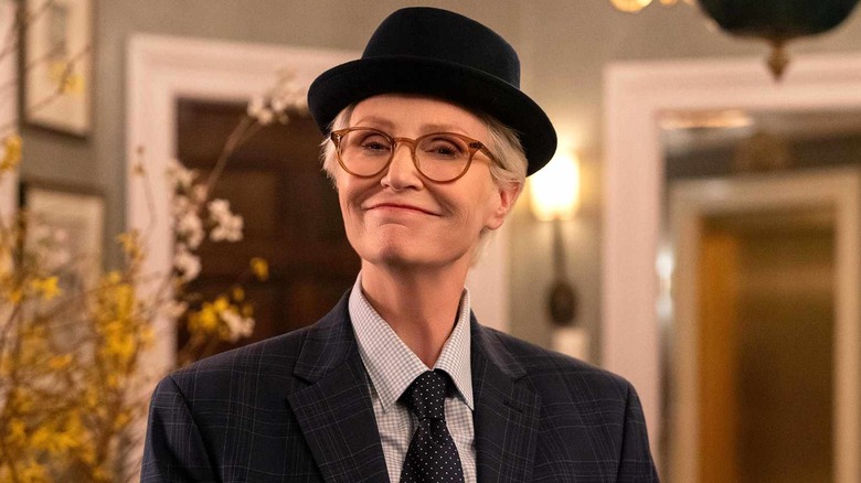 jane lynch sue sylvester 1765567459