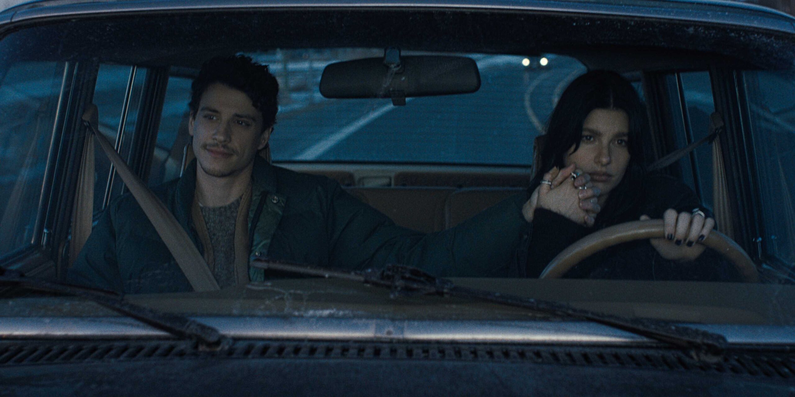 Duffer Kardeşler’in Yeni Korku Dizisinden İlk Görseller Paylaşıldı 3 something very bad is going to happen n s1 e1 00 10 35 12r scaled 1