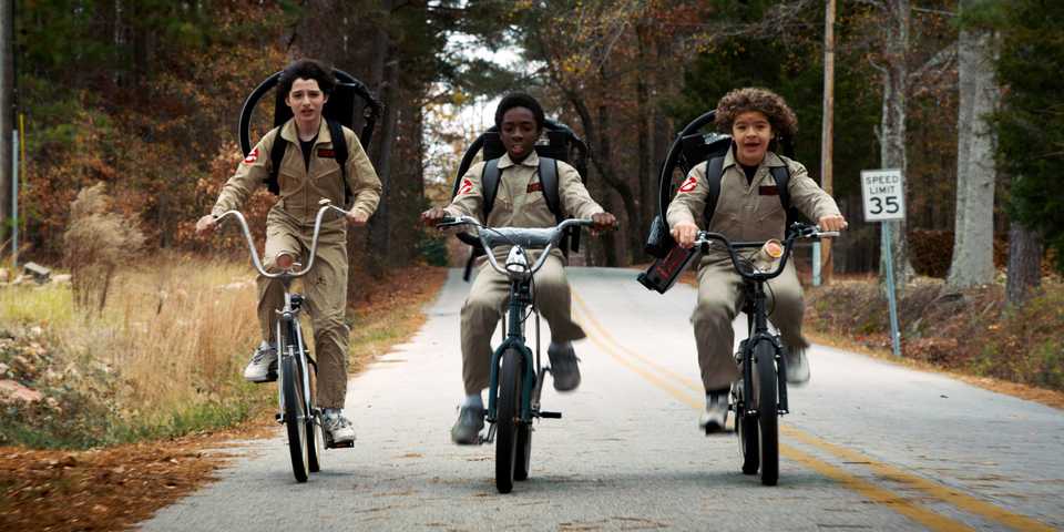 Stranger Things Ekibinden 2026 Sürprizi: 3 Yeni Proje Birden Geliyor! 9 stranger things 2x2 1