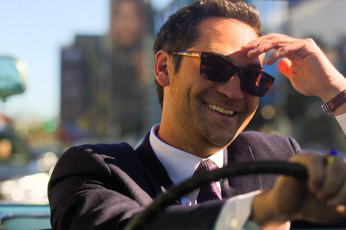 the lincoln lawyer n s2 e6 00 41 21 03r crop 3 1