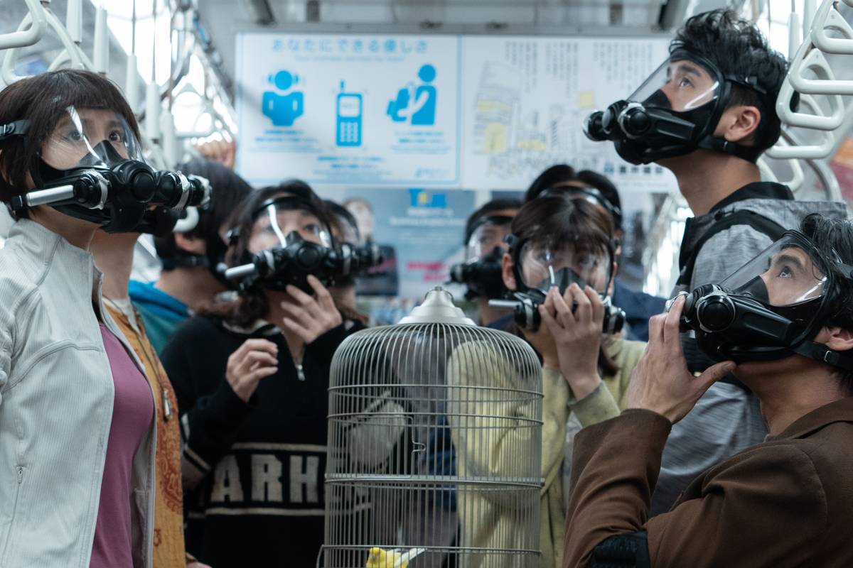 usagi s team wearing oxygen masks during the train game in alice in borderland season 3 1