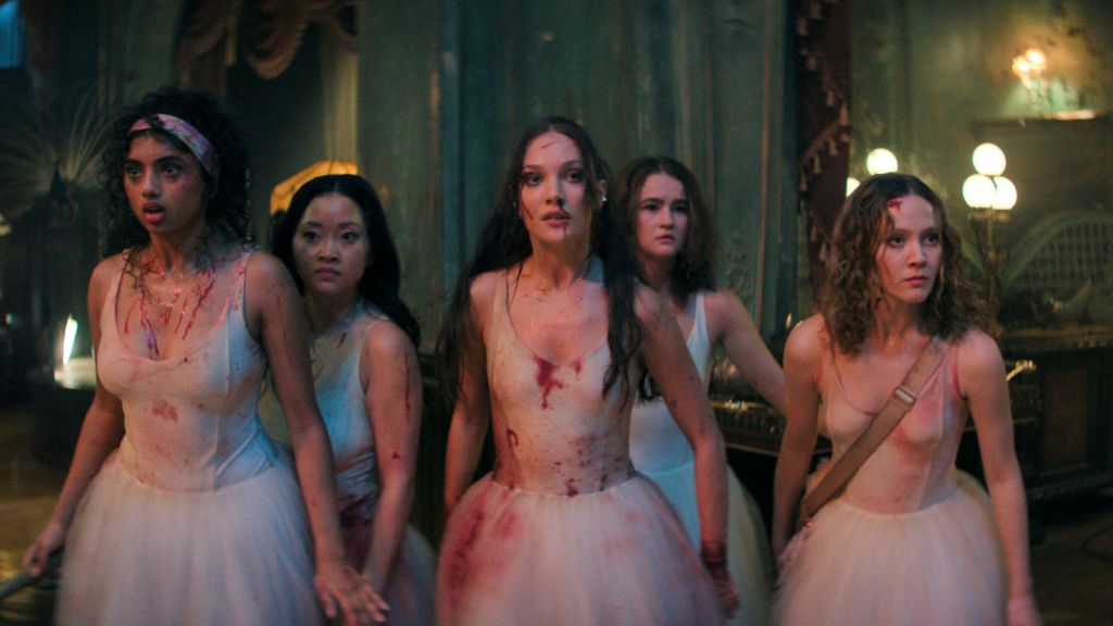 Maddie Ziegler Lana Condor Iris Apatow Avantika and Millicent Simmonds in horror movie Pretty Lethal